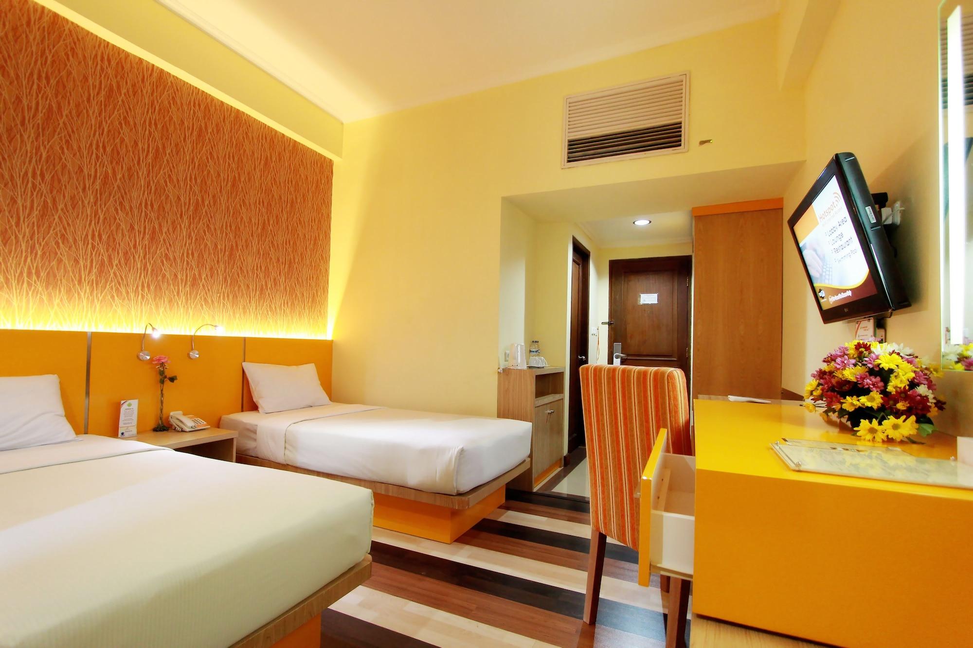 Pandanaran Hotel Семаранг Экстерьер фото
